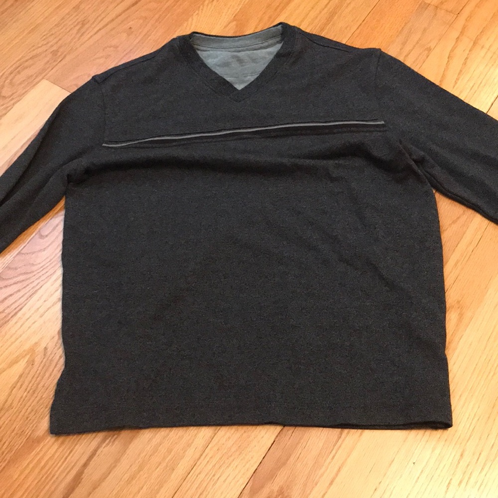 VanHeusen Long Sleeve Men’s Small